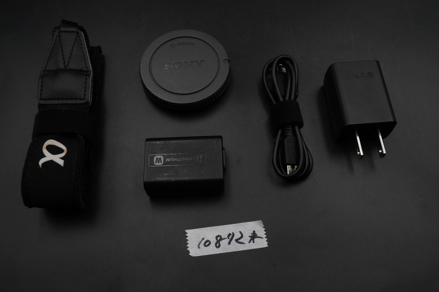 Sony Alpha A6400 Mirrorless Digital Camera Black with Lens US Duty Paid 10872