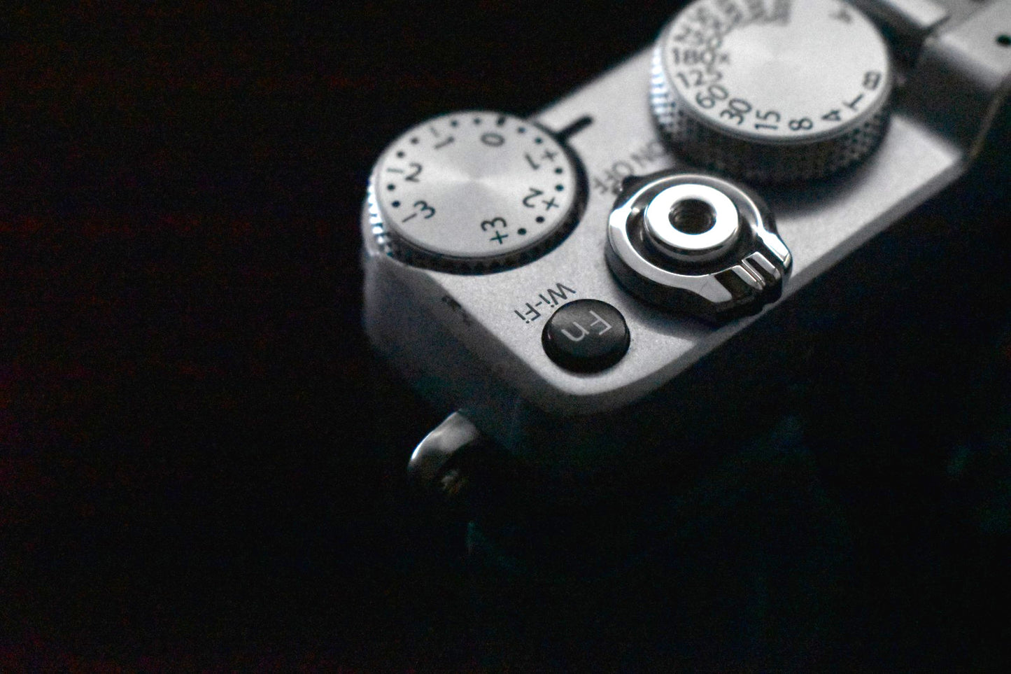 Fujifilm X-E2 Mirrorless Digital Camera Silver Used US Duty Paid 7992
