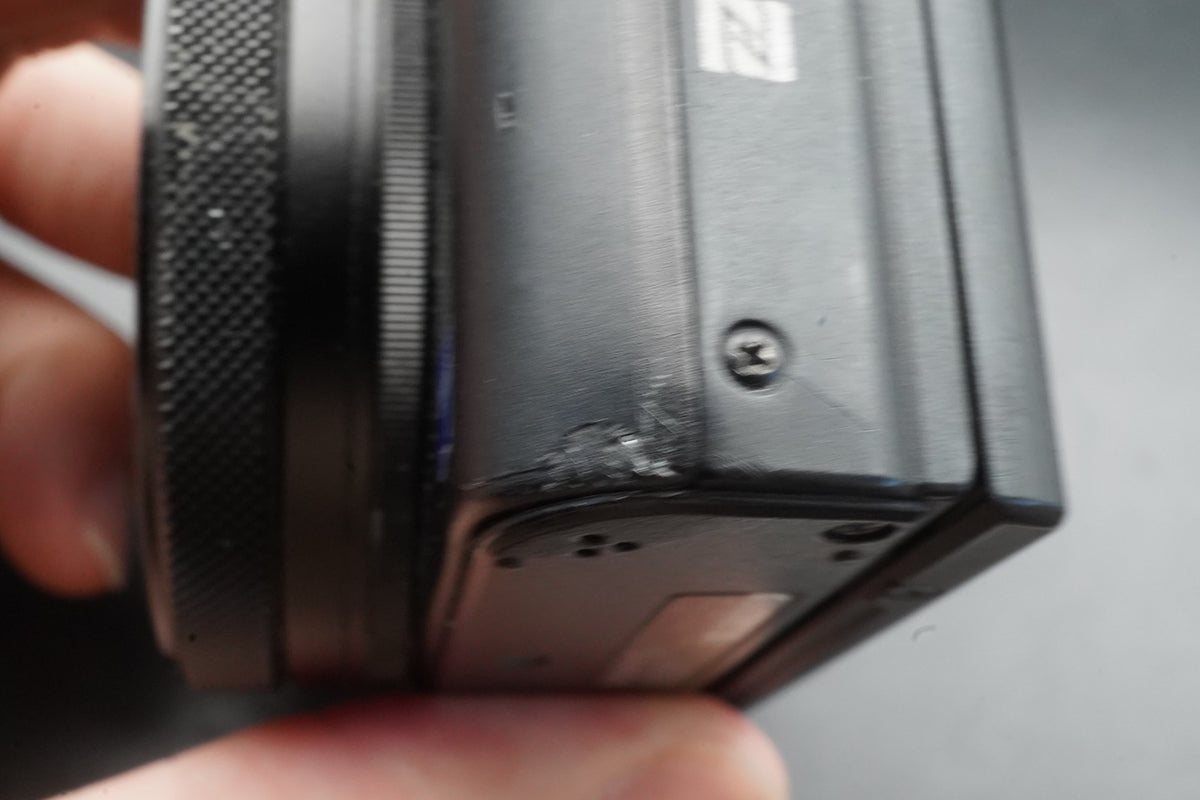 Sony Cyber-Shot DSC-RX100M5A 20.1MP 4K Digital Camera ALMOST UNUSED #11425
