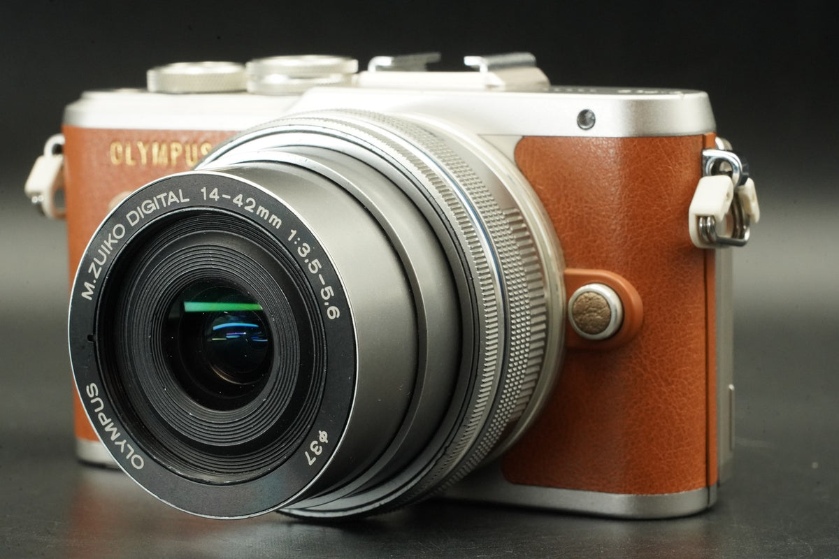 Olympus E-PL8 marrone con 2 obiettivi fotocamera digitale mirrorless US STOCK...