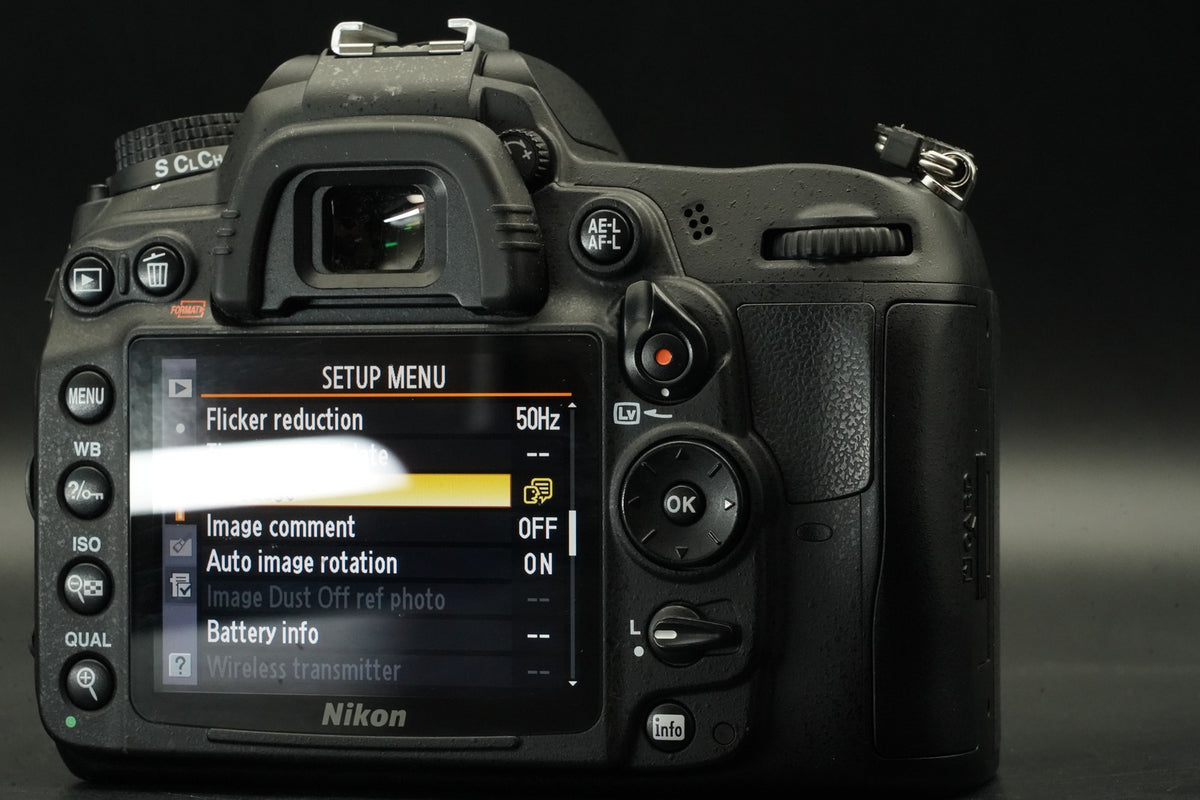 Nikon D7000 w/ AF-S 18-105mm f/3.5-5.6 DSLR Digital SLR Camera -5% cuts- #12573
