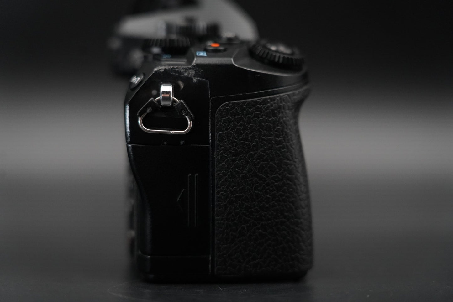 Olympus OM-D E-M1 Digital Camera Black Body From JAPAN US Duty Paid 10640