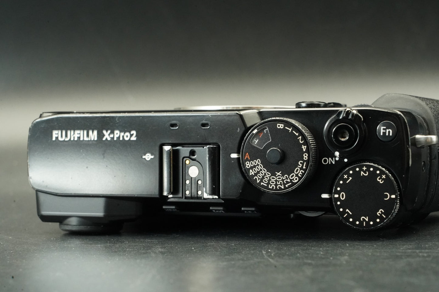 Only 1 cuts!! Fujifilm X-Pro2 24.3MP Mirrorless Digital Camera Black 11648