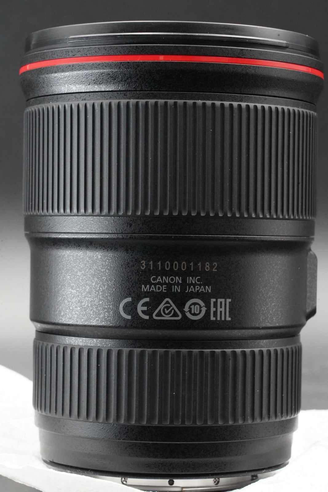 Canon EF 16-35mm f/4 L IS USM Wide Angle Lens US Duty Paid 11053