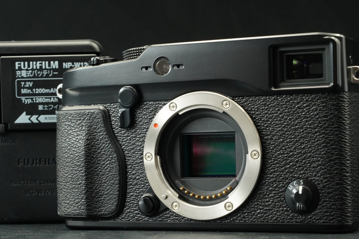 Fujifilm X-Pro1 Mirrorless Digital Camera Black #12200