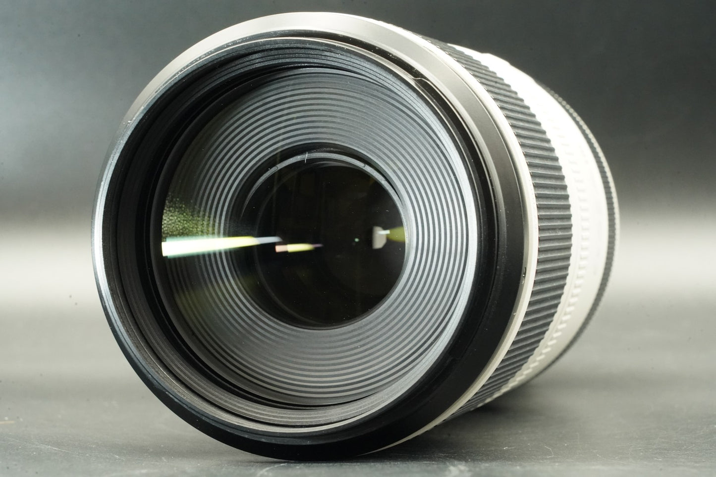 Canon RF 100-500mm f/4.5-7.1 L IS USM Lens ALMOST UNUSED #11820