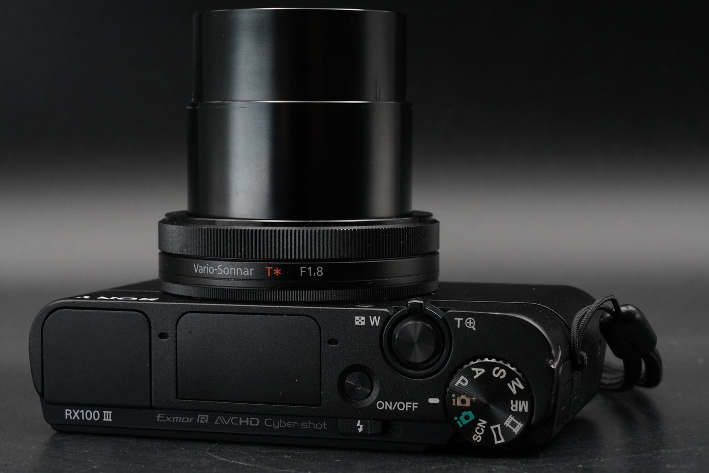 Sony Cyber-shot DSC-RX100M3 III Point Shoot Digital Camera US STOCK #11212
