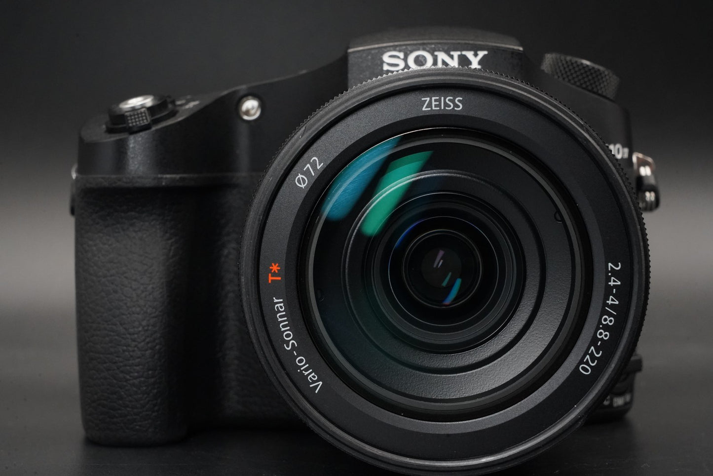 Sony Cyber-Shot RX10 IV 20.1MP Digital Camera DSC-RX10M4 ALMOST UNUSED 10931