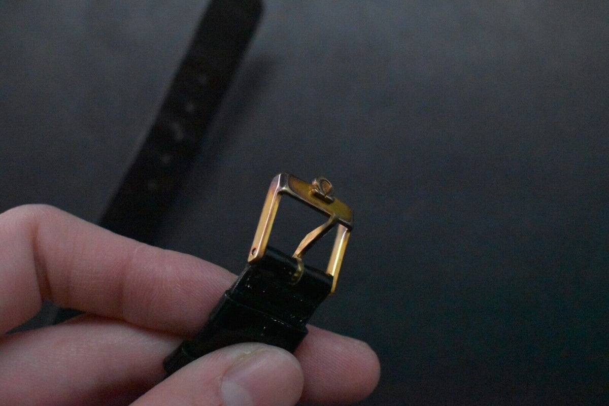 Vintage Omega Constellation Quartz Cal 1330 Gold Men's Watch JAPAN [N MINT] W141