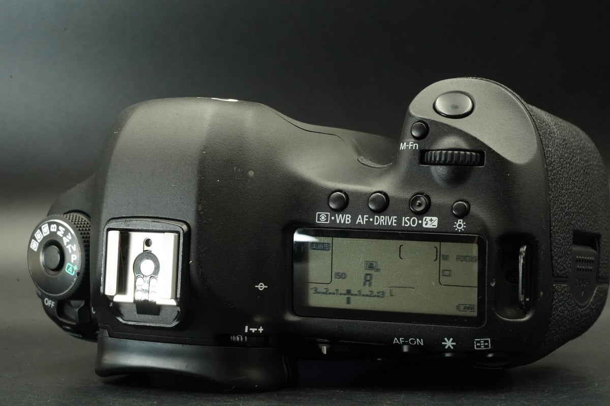 Canon EOS 5D Mark III Digital Camera DSLR w/ EF 24-105mm f/4 Lens #11672