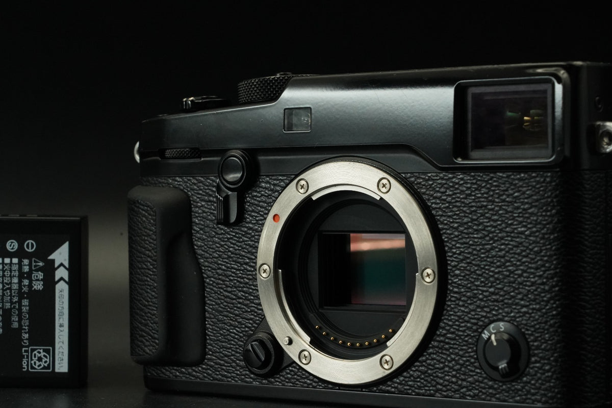 Fujifilm X-Pro2 24.3MP Spiegellose Digitalkamera Schwarz -1 Schnitte- #11648