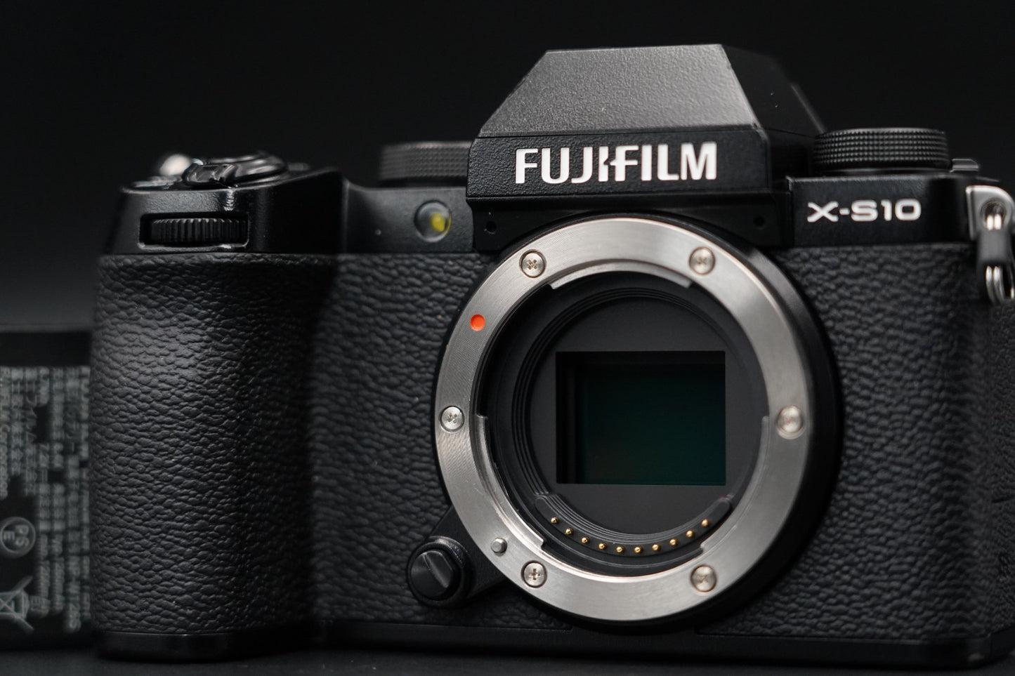 Fujifilm Fuji X-S10 Black Mirrorless Digital Camera US DUTY PAID 10465