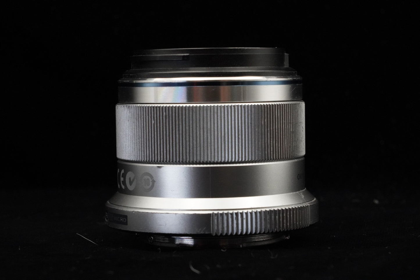 Olympus M.ZUIKO DIGITAL 45mm f/1.8 Lens Silver Japan US Duty Paid 10858