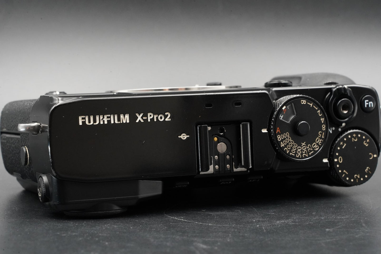 Only 1 cuts!! Fujifilm X-Pro2 24.3MP Mirrorless Digital Camera Black 11524