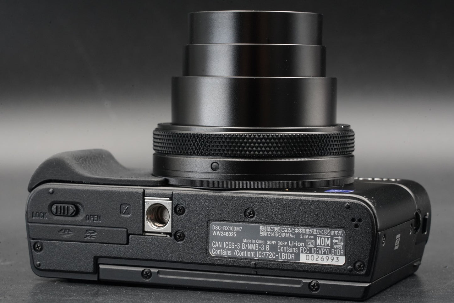 Sony Cyber-Shot DSC-RX100M7G VII Mark 7 Digital Camera ALMOST UNUSED 11409