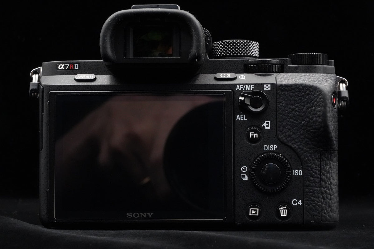 Sony ILCE-7RM2 A7R II Digital SLR Camer US STOCK #10235
