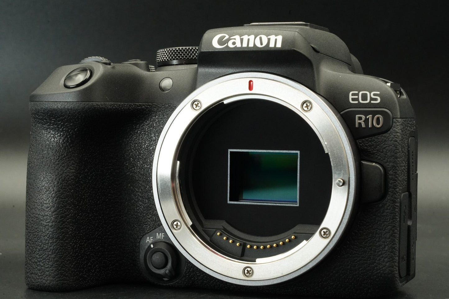 Canon EOS R10 Black APS-C Mirrorless Digital Camera -1% cuts- #11808