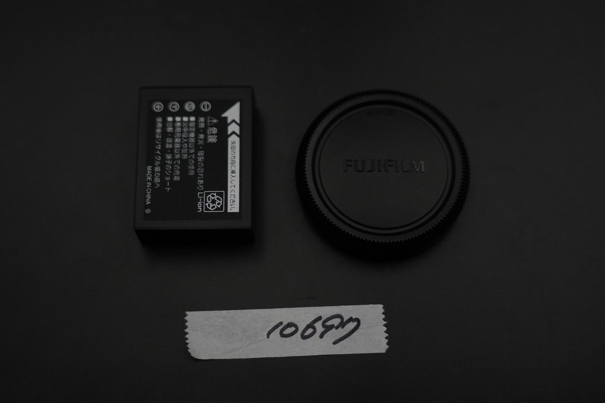 Fujifilm X-Pro1 Mirrorless Digital Camera Black Japan #12168