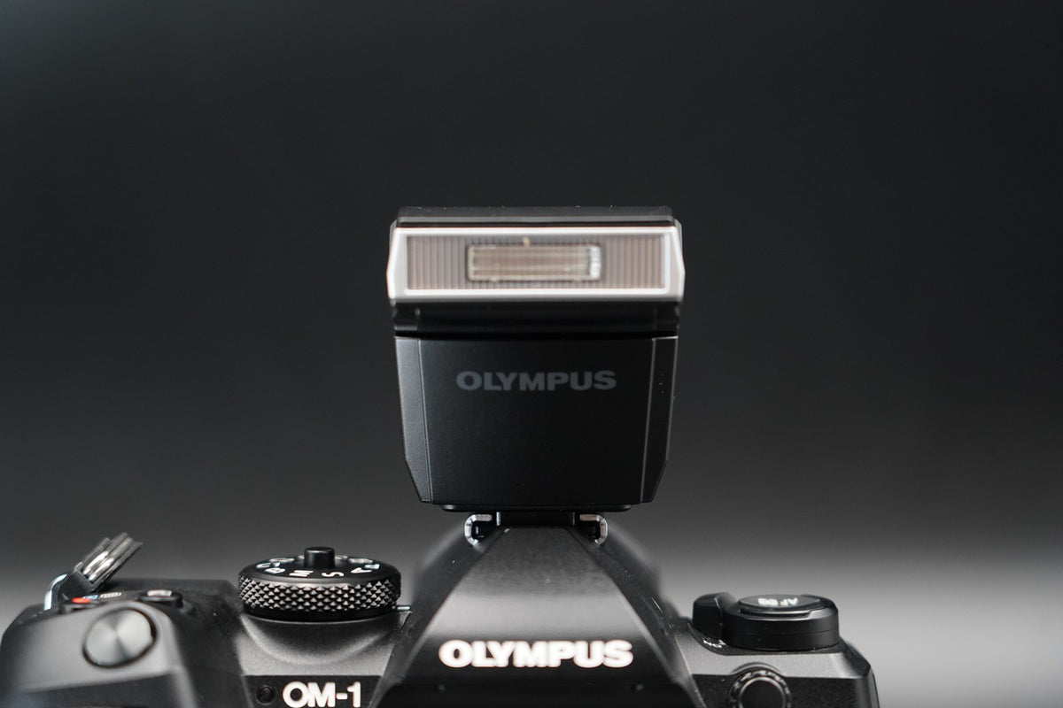 OLYMPUS OM System OM-1 Mirrorless Camera -574 cuts- US STOCK #11457