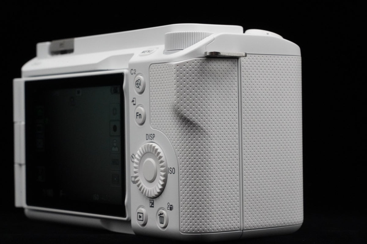 Sony Alpha ZV-E1 4K UHD Mirrorless Camera English White US STOCK #10103