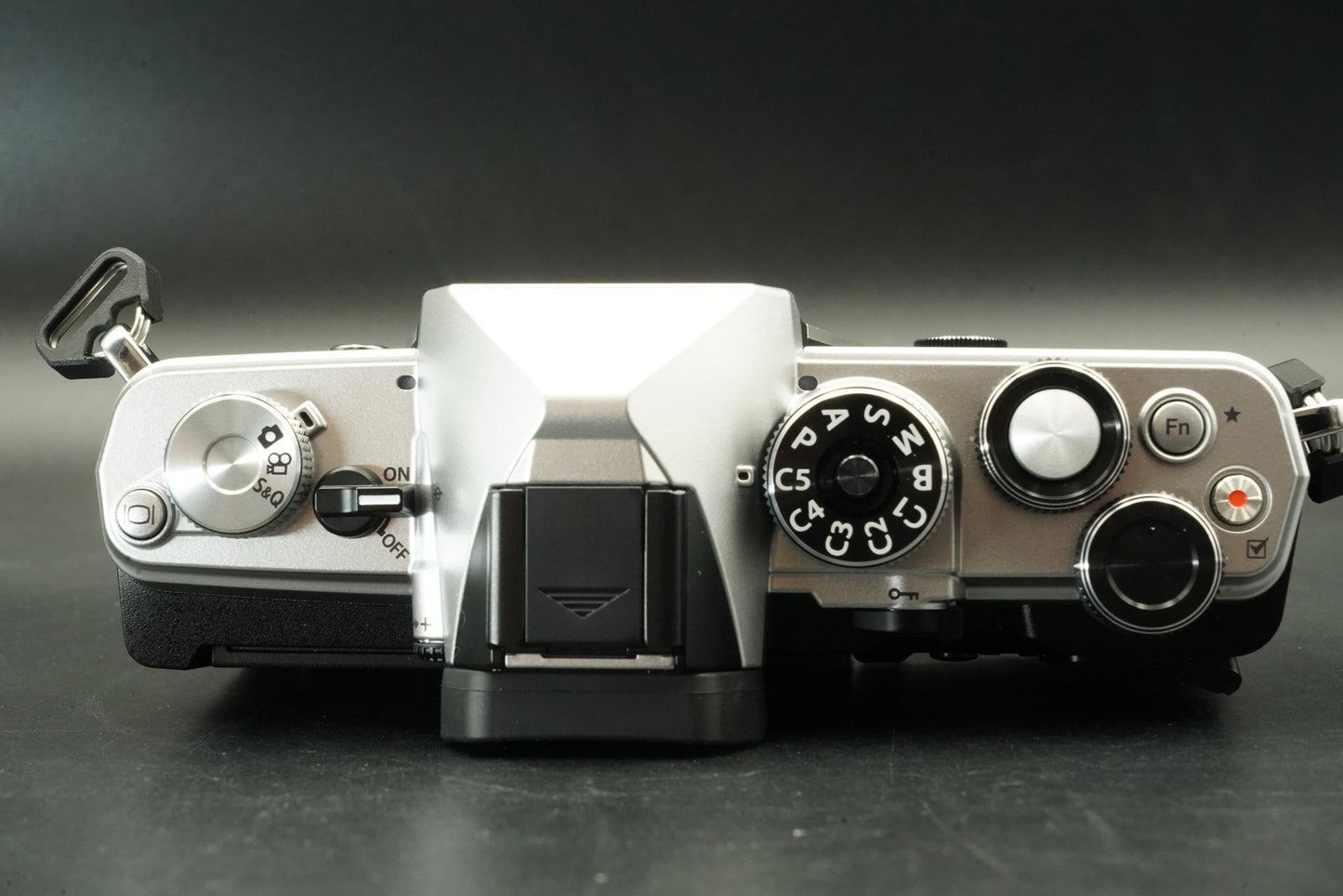 OM SYSTEM OM-3 Mirrorless Camera Silver -998 cuts- #11877