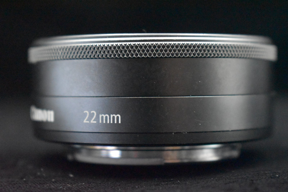 [US Duty Paid] Canon EF-M 22mm f/2 STM Objektiv für EOS M EF-M Mount...