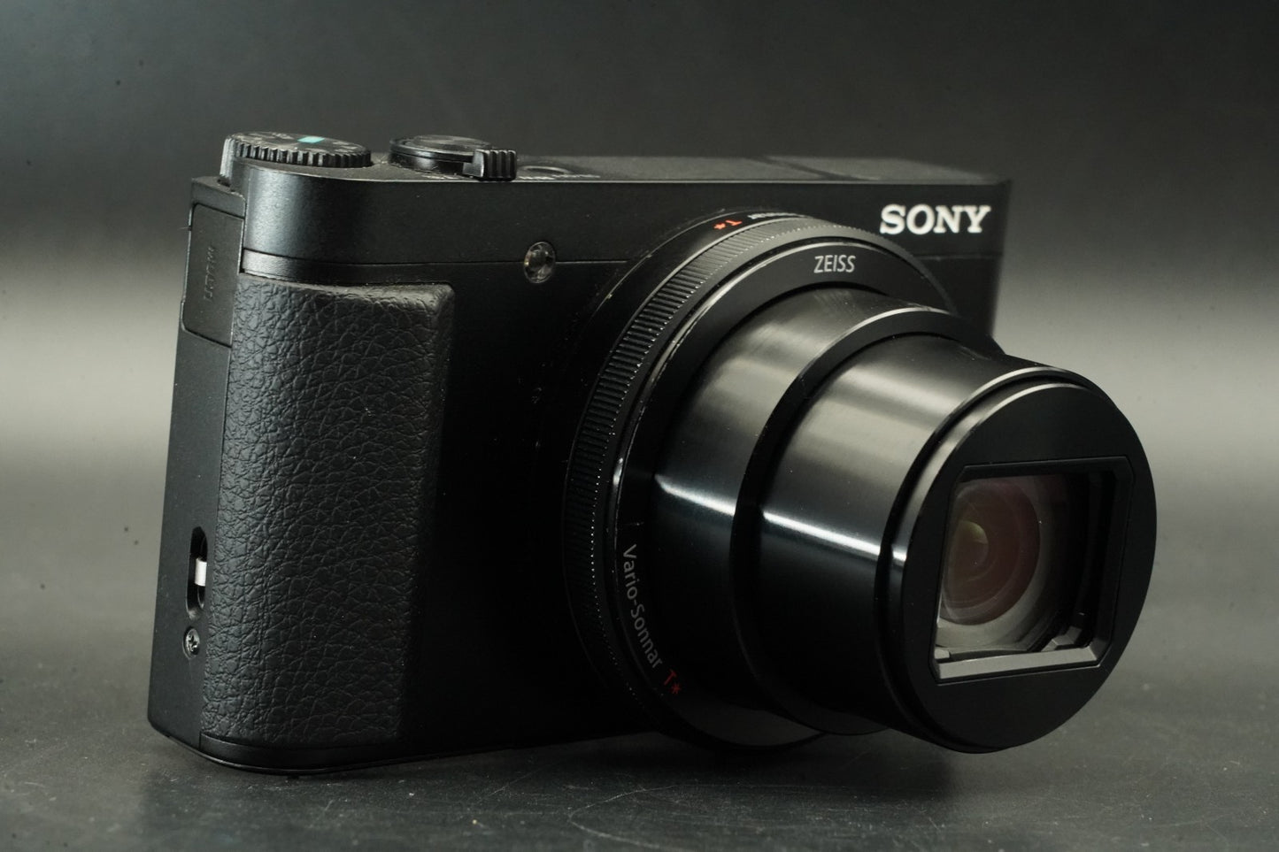 Sony Cyber-shot DSC-HX99 18.1MP Digital Camera Black US DUTY PAID 11681