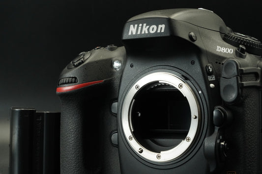 Nikon D800 36.3MP FX DSLR Camera Body Used -43777 cuts- US STOCK #11700
