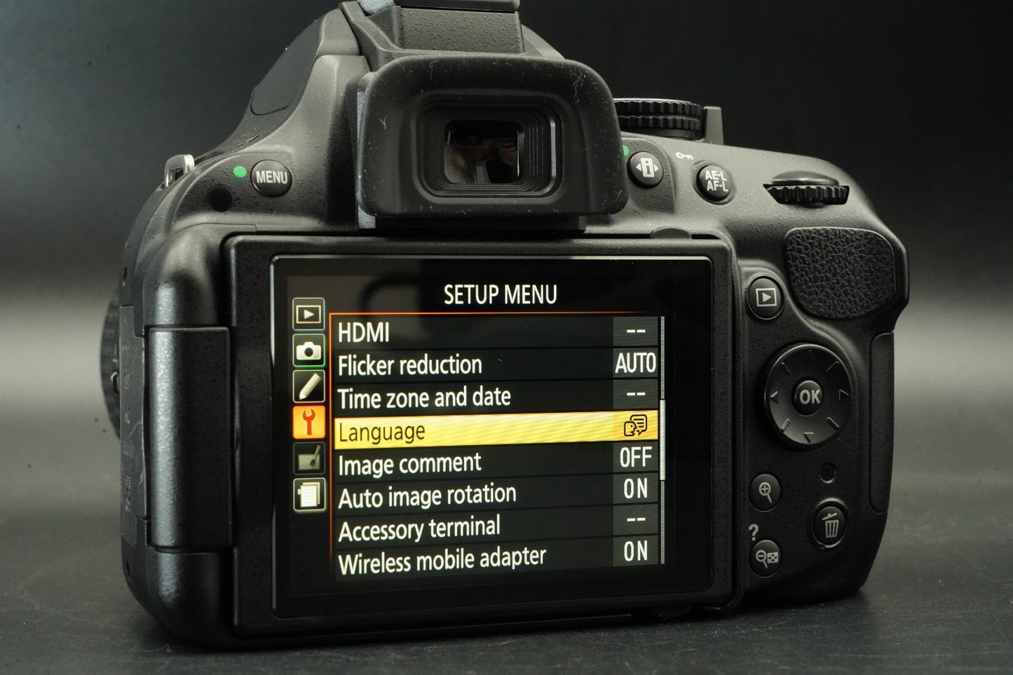 Nikon D5200 Digital Camera AF-S 18-55mm f/3.5-5.6 55-300mm f/4.5-5.6 Lens #11708