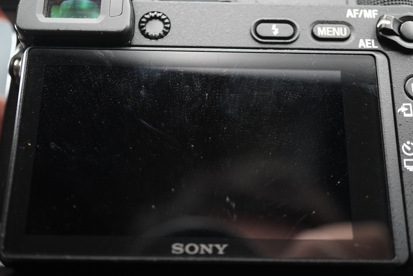 1043 cuts!! Sony  a6300 Mirrorless Digital Camera Black Body Only 11189