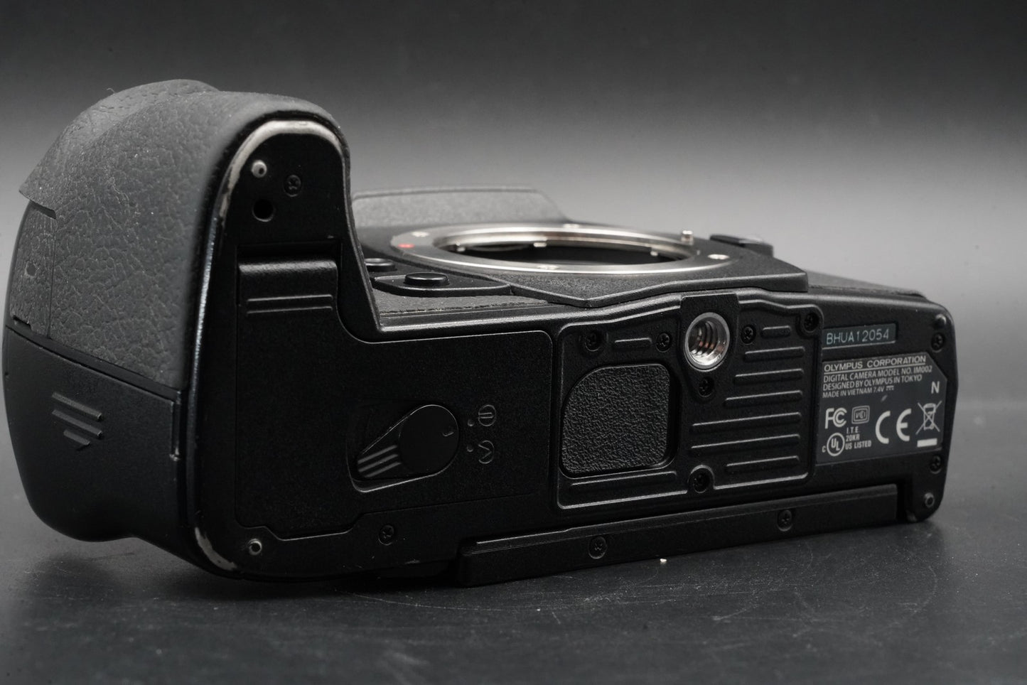 Olympus OM-D E-M1 Mark II Digital Camera Black Body US Duty Paid 10598