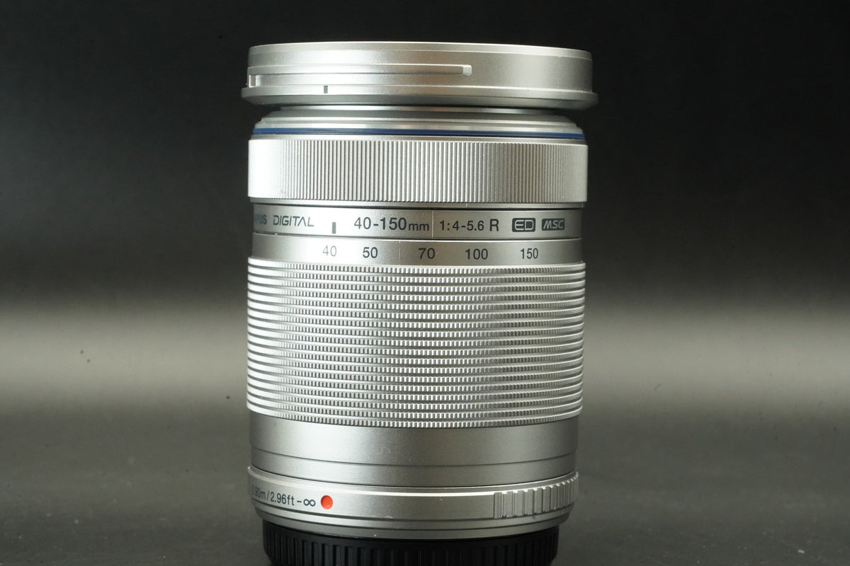 Olympus OM-D E-M10 Mark II Silver w/ 14-42mm + 40-150mm Lens -872 cut- #12315