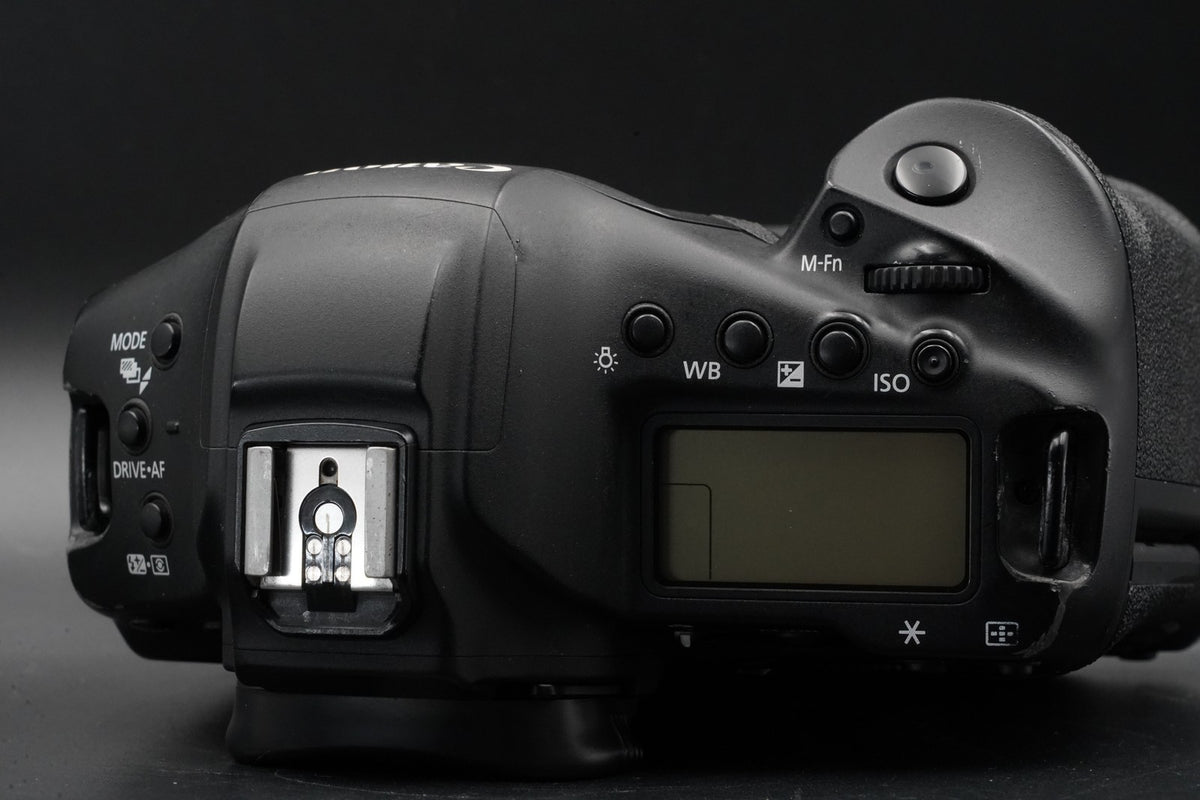 Canon EOS-1DX Mark III Digital SLR Camera US STOCK #10783