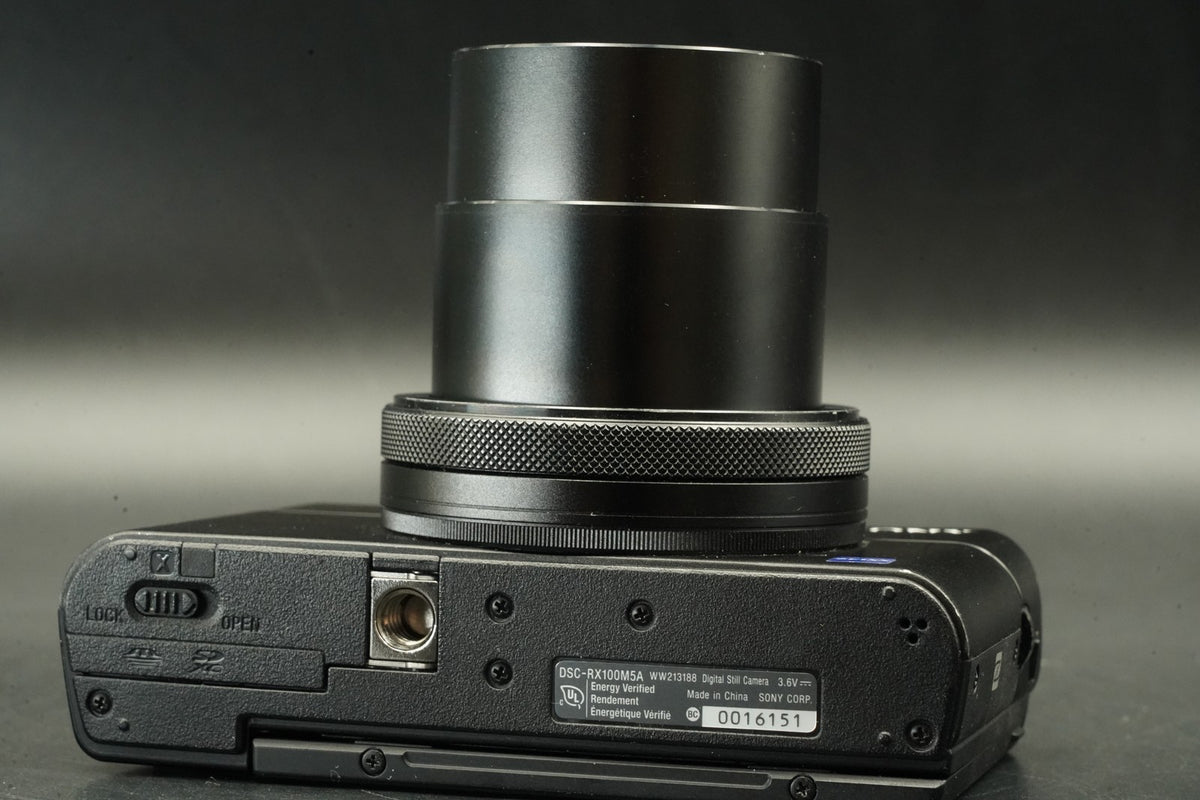 Sony Cyber-Shot DSC-RX100M5A  RX100VA 20.1MP 4K Digital Camera  #12308