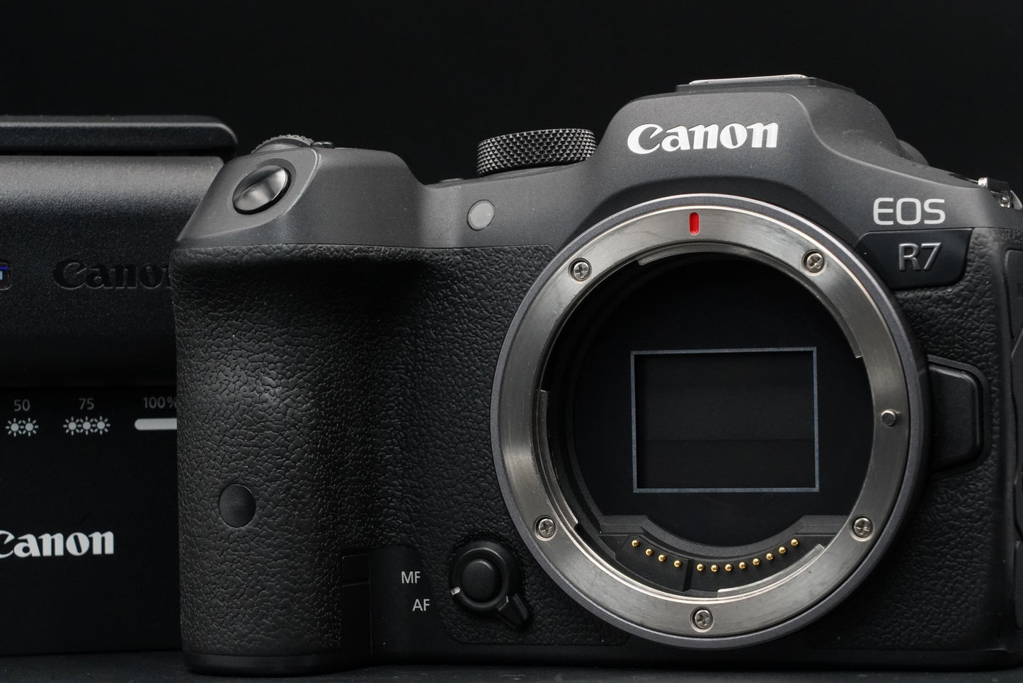 Canon EOS R7 Mirrorless Digital Camera US DUTY PAID 10423