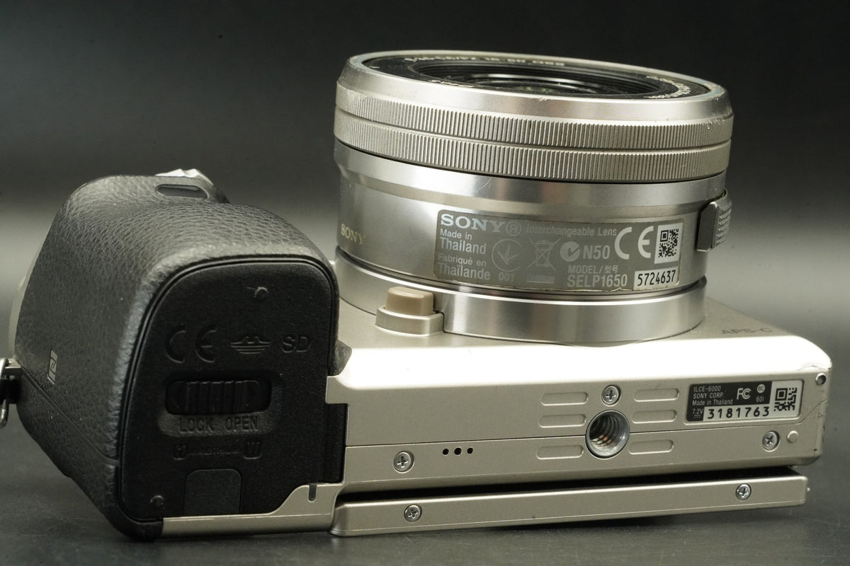 Sony a6000 Digital Mirrorless Camera Silver w/ 16-50 + 55-210mm US STOCK #12325