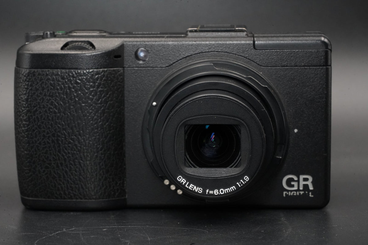 Ricoh GR Digital III 3 10.0MP Digital Camera US STOCK #10722