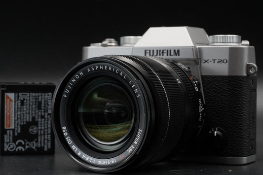 Appareil photo numérique sans miroir Fujifilm X-T20 avec objectif XF 18-55...