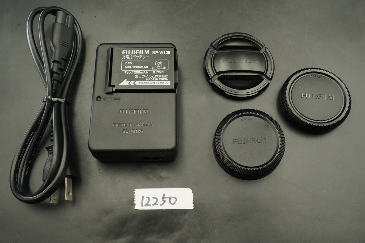 Fujifilm X-E1 w/ XF 18-55mm F/2.8-4 Lens Kit Black US STOCK #12250