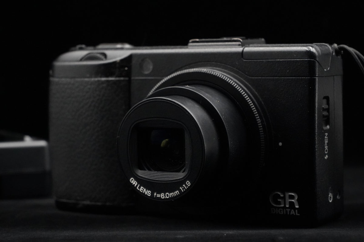 Ricoh GR Digital III 3 10.0MP Digital Camera From JAPAN US STOCK #10836
