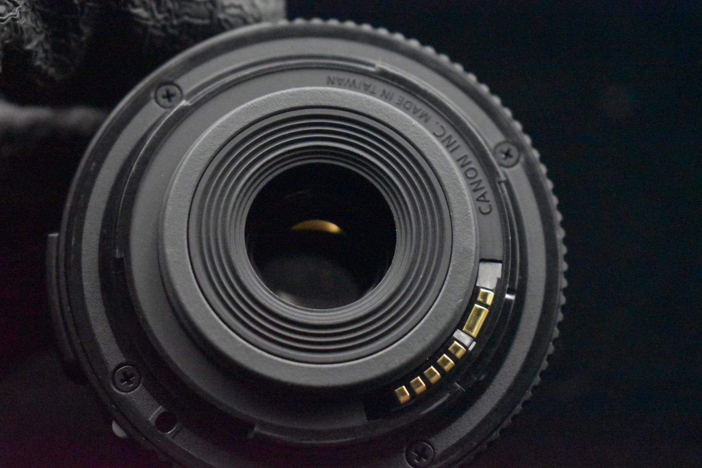 [US Duty Paid] Canon EOS 80D Digital Camera + EF-S 18-55mm II USM Lens 9082