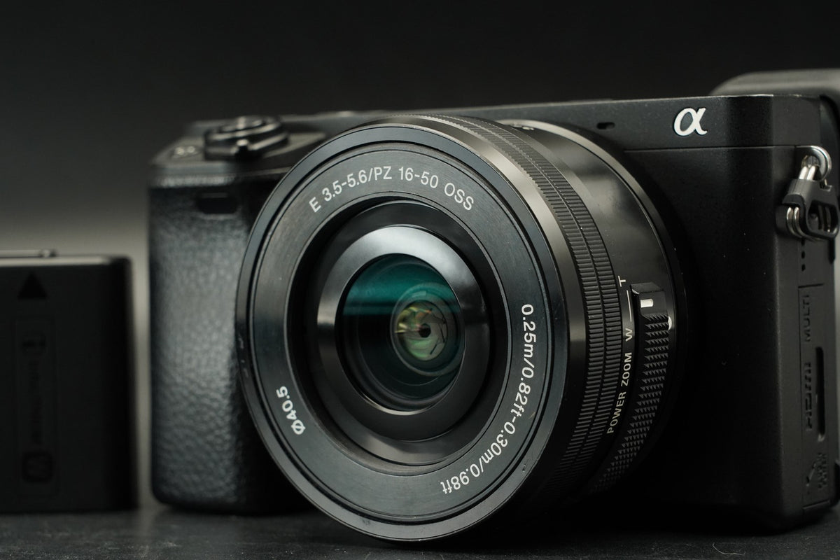 Sony Alpha a6300 Mirrorless Digital Camera Body Only Black -925 cuts- #12150