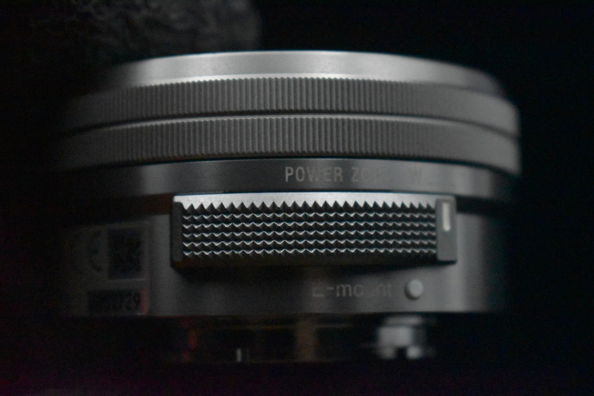 [US Duty Paid] Sony Alpha a5100 Spiegellose Digitalkamera Weiß 9180