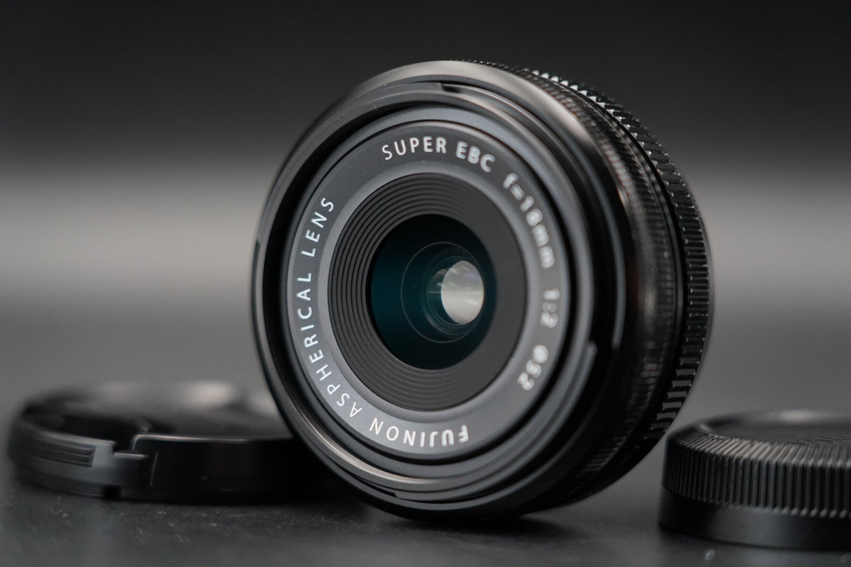 Fujifilm XF 18mm f/2 R Fujinon Super EBC Lens From JAPAN #11370