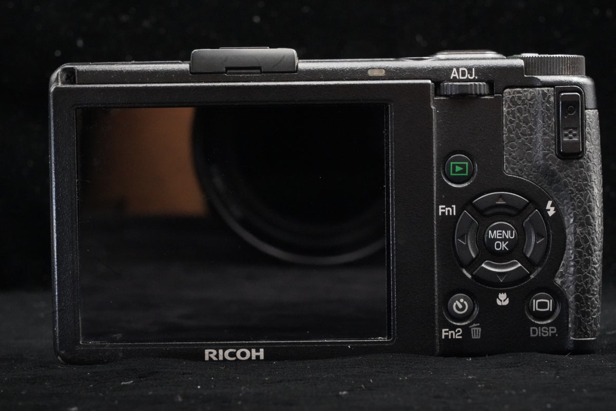 Ricoh GR Digital III 3 10.0MP Digital Camera JAPAN [] US STOCK #9529