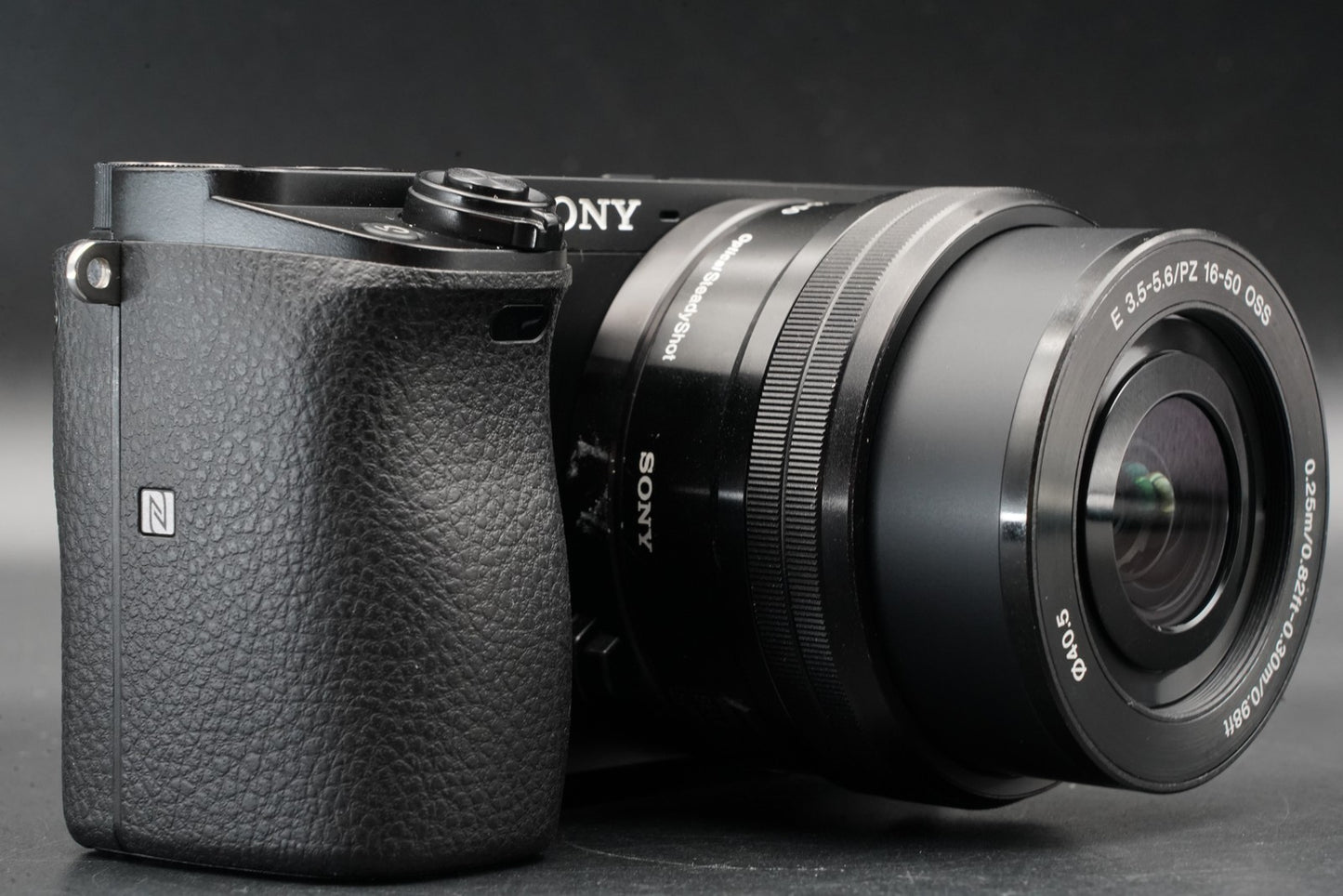 10198 cuts! Sony a6000 Digital Mirrorless Camera Black with Lens 10821