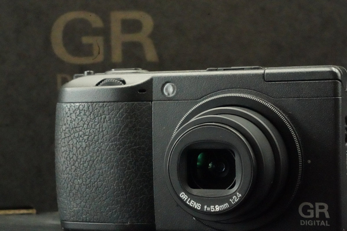 RICOH GR DIGITAL II 10.1 MP Compact Camera -5246 cuts- #12737