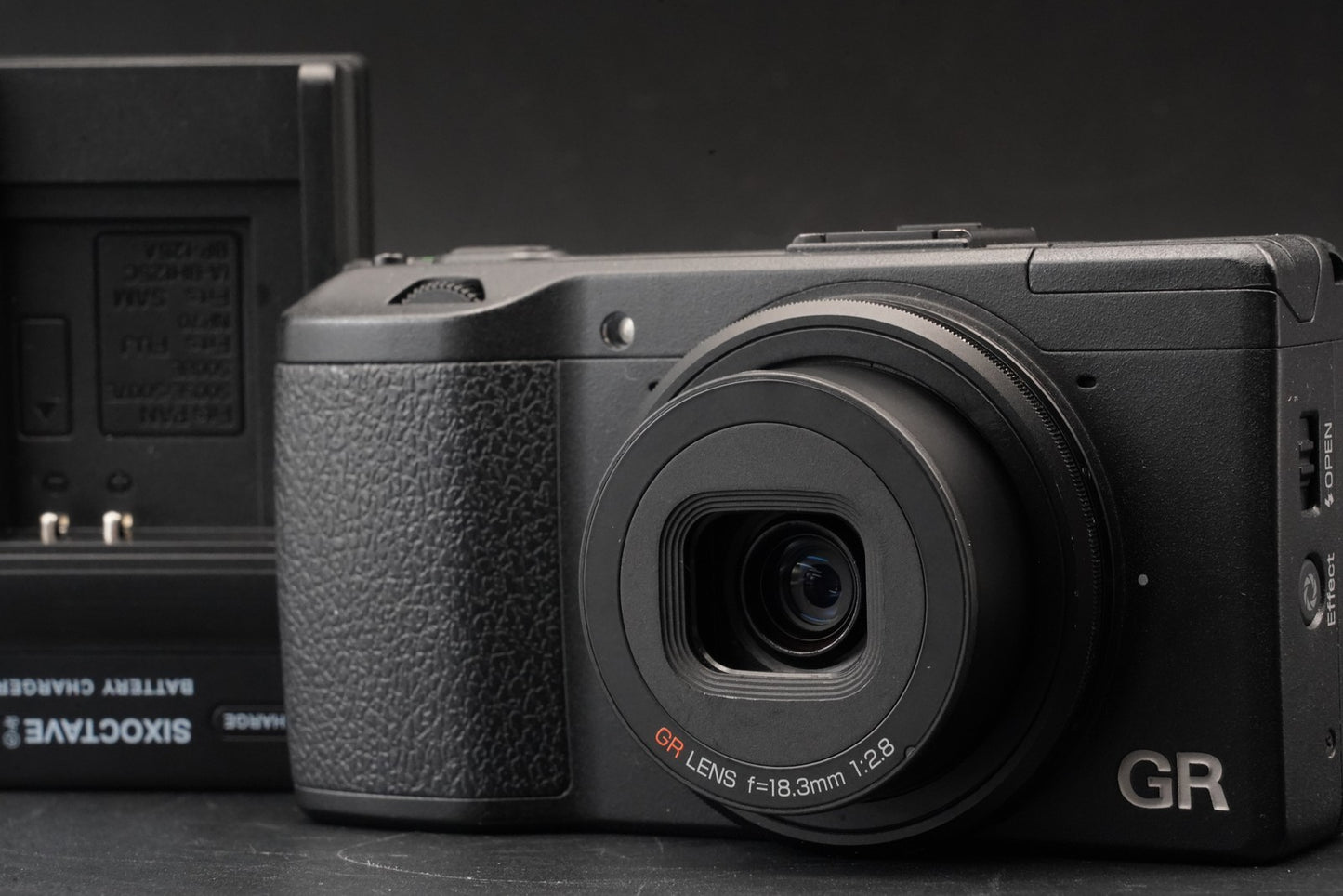 RICOH GR 16.2MP Digital Compact Camera Black JAPAN US Duty Paid 10814