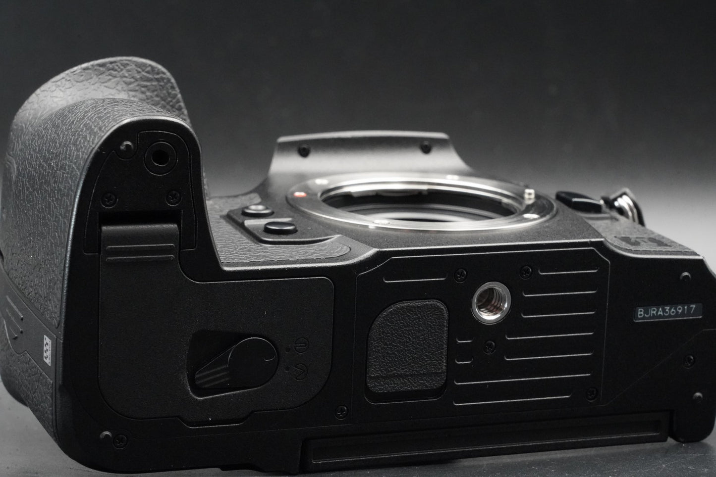 3765 cuts! OM SYSTEM OM-1 Mark II Mirrorless Camera US DUTY PAID 11088