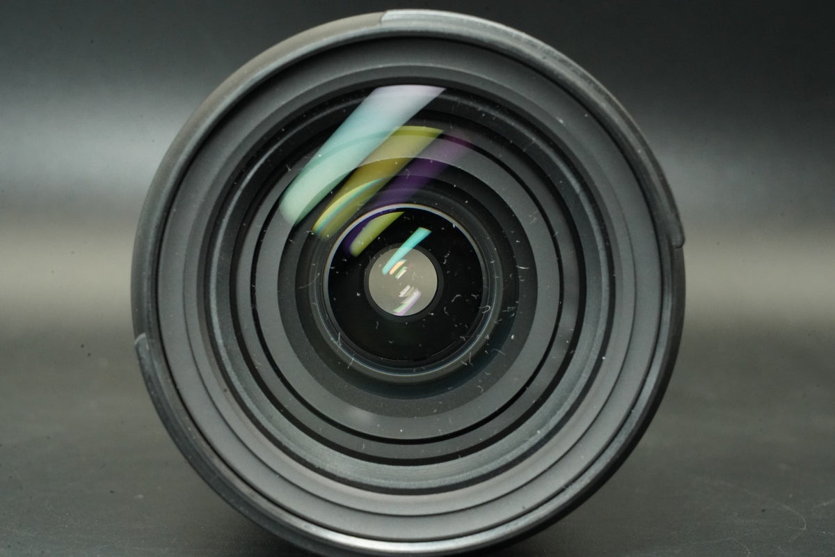 Lente Tamron 28-200 mm f/2,8-5,6 Di III RXD para montura Sony E #11996